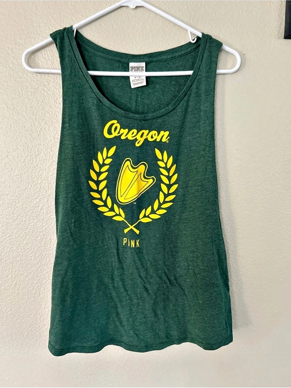 PINK Oregon 5th & Ocean Tank Graphic Tank Top Green Size Medium